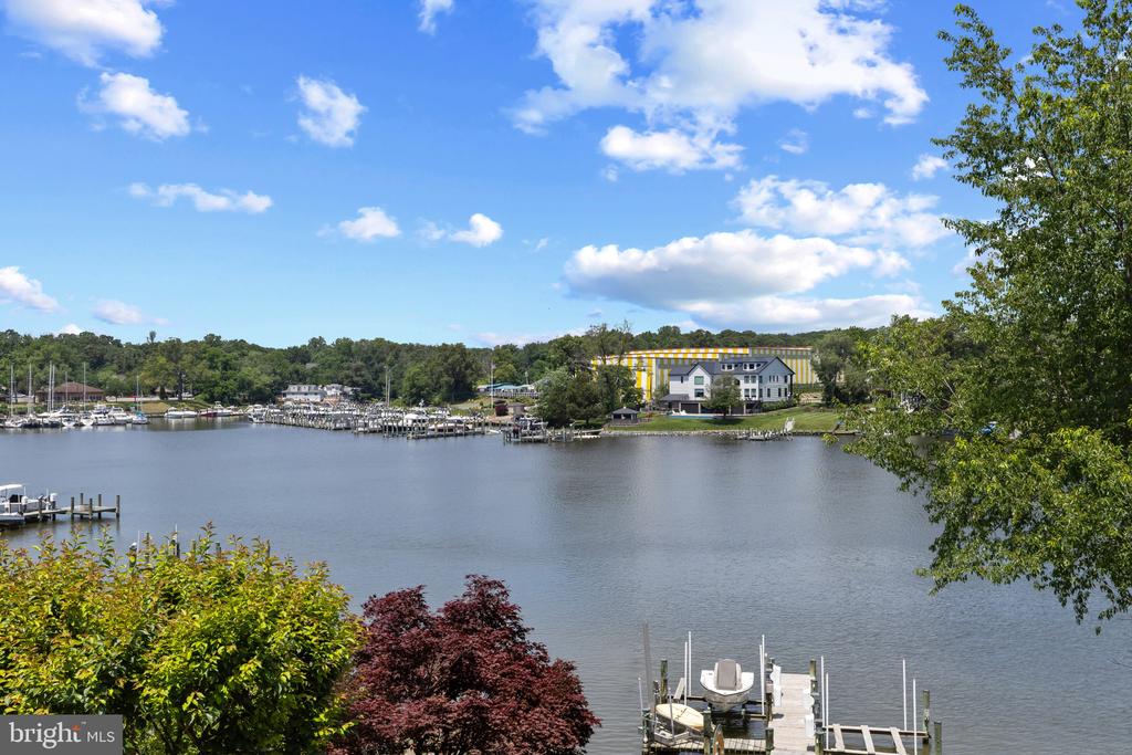 MAIN CREEK WATERFRONT IN PASADENA | 8044 FOREST GLEN DRIVE