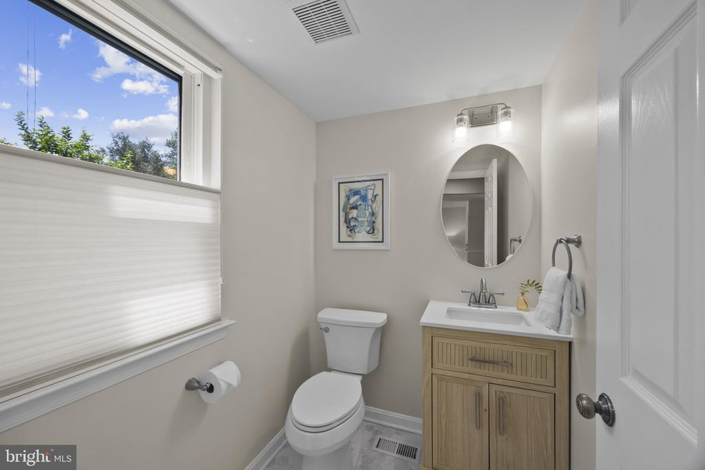 EASTPORT | 4 KELLY COURT