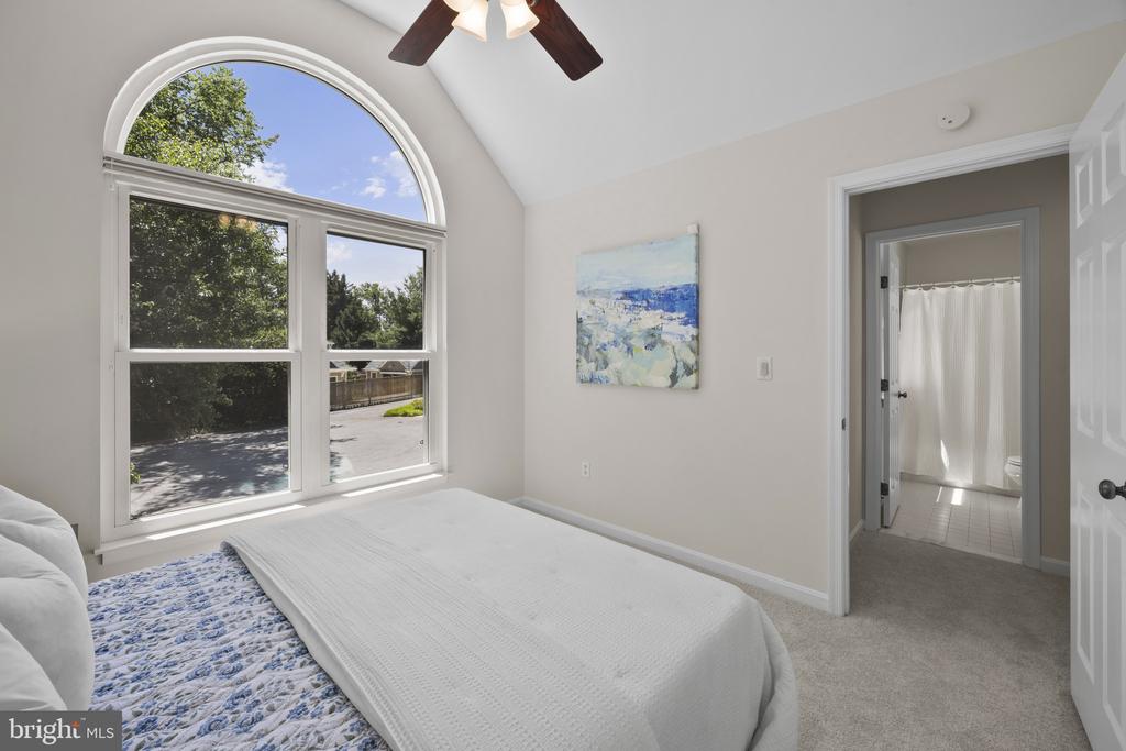 EASTPORT | 4 KELLY COURT