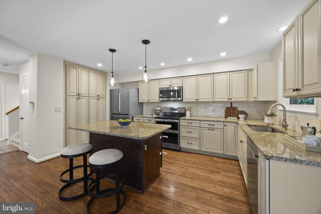 EASTPORT | 4 KELLY COURT