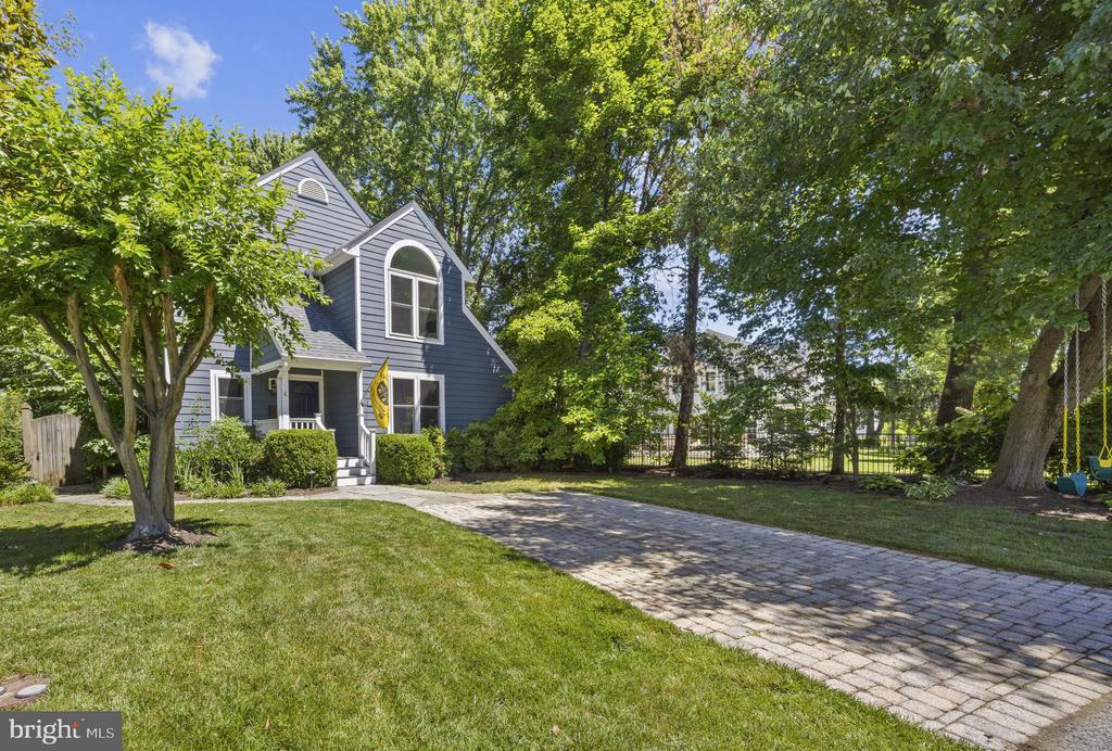 EASTPORT | 4 KELLY COURT