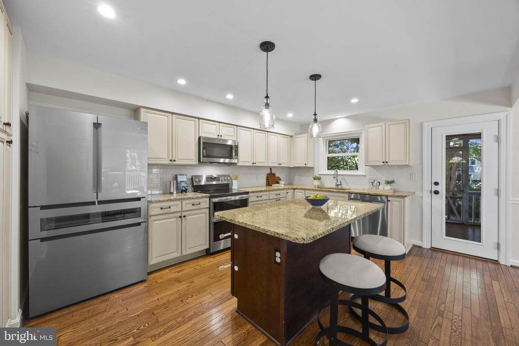EASTPORT | 4 KELLY COURT