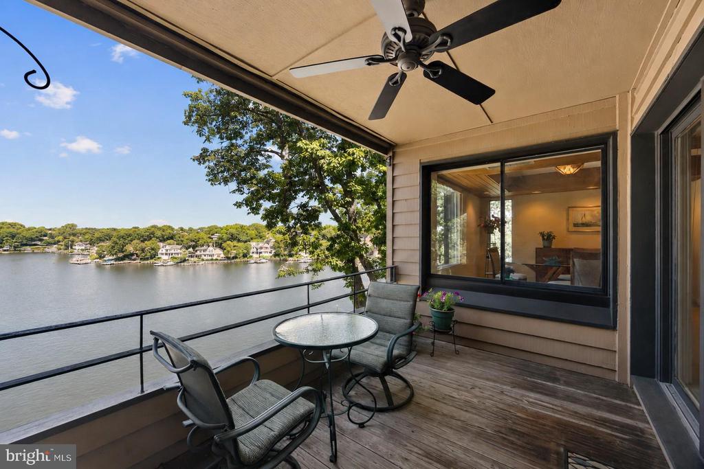 EASTPORT CONDO | 6 PRESIDENT POINT DRIVE B3