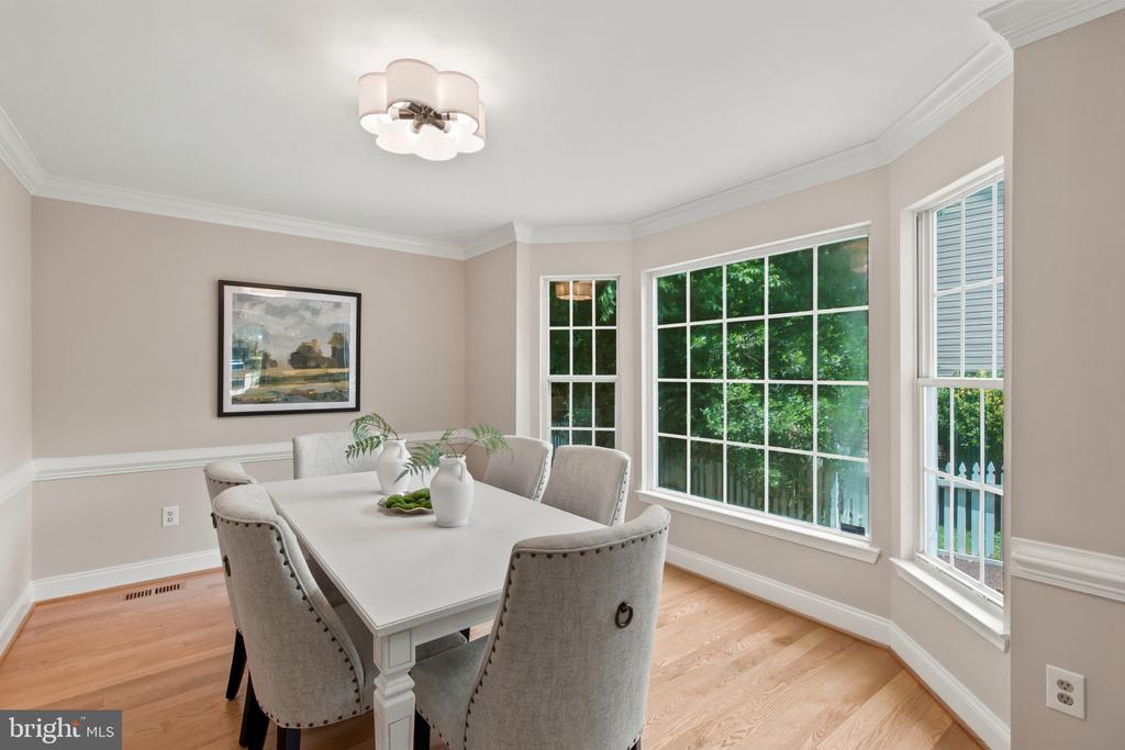 CROFTON WOODS | 1660 PATRICE CIRCLE