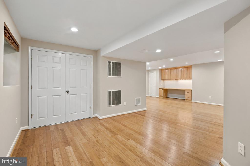 CROFTON WOODS | 1660 PATRICE CIRCLE
