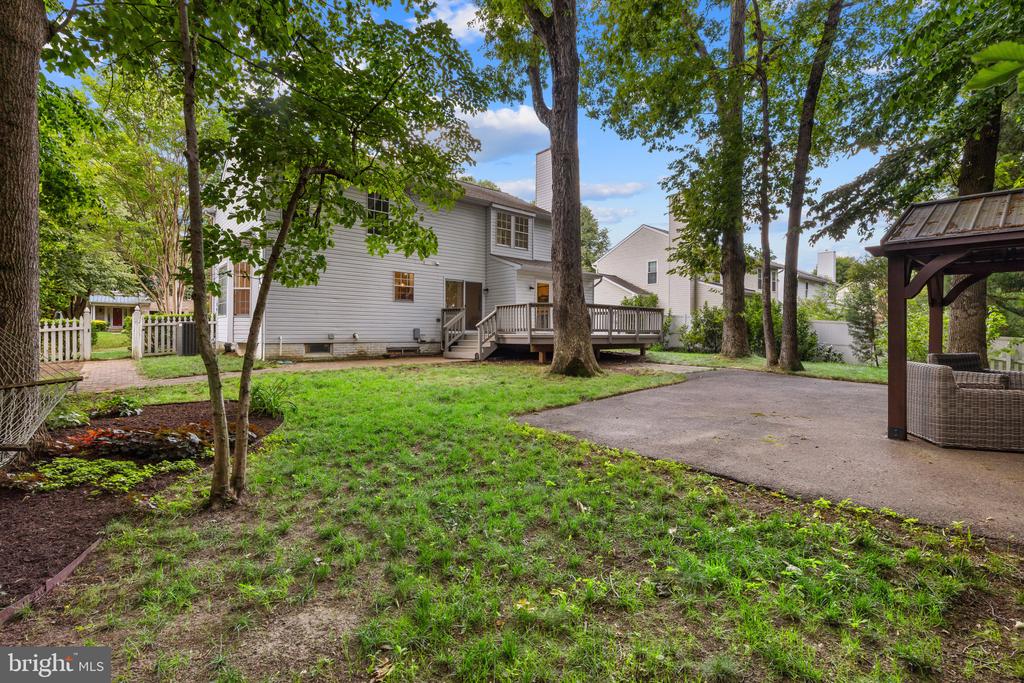 CROFTON WOODS | 1660 PATRICE CIRCLE