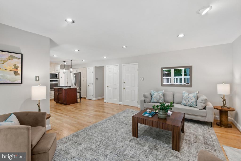 CROFTON WOODS | 1660 PATRICE CIRCLE