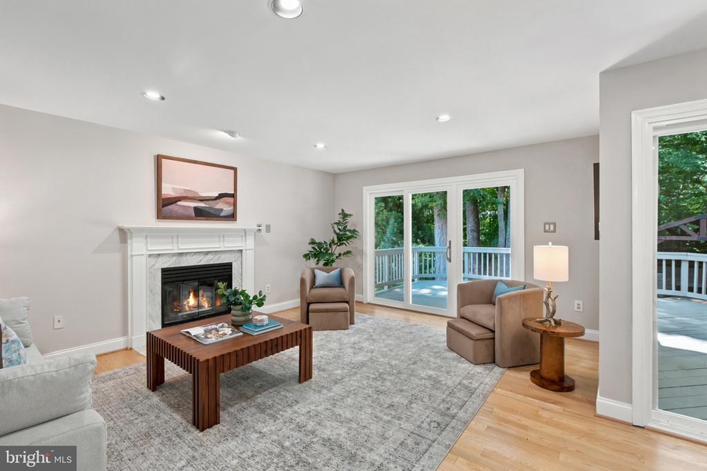 CROFTON WOODS | 1660 PATRICE CIRCLE