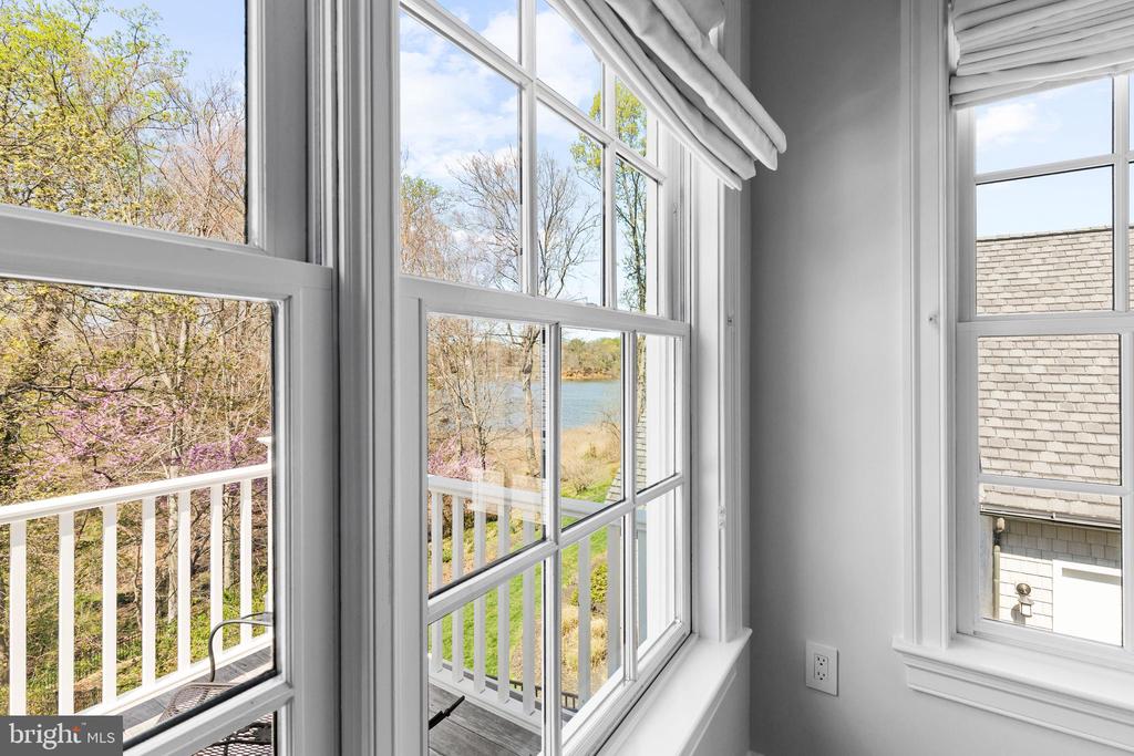 WEST ANNAPOLIS WATER VIEWS | 219 WARDOUR DRIVE
