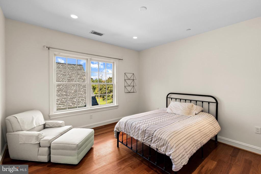 WEST ANNAPOLIS WATER VIEWS | 219 WARDOUR DRIVE