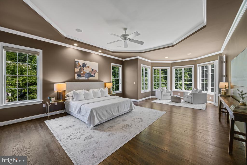 ANNAPOLIS LUXURY + POOL | 1614 ANNESLEY COURT