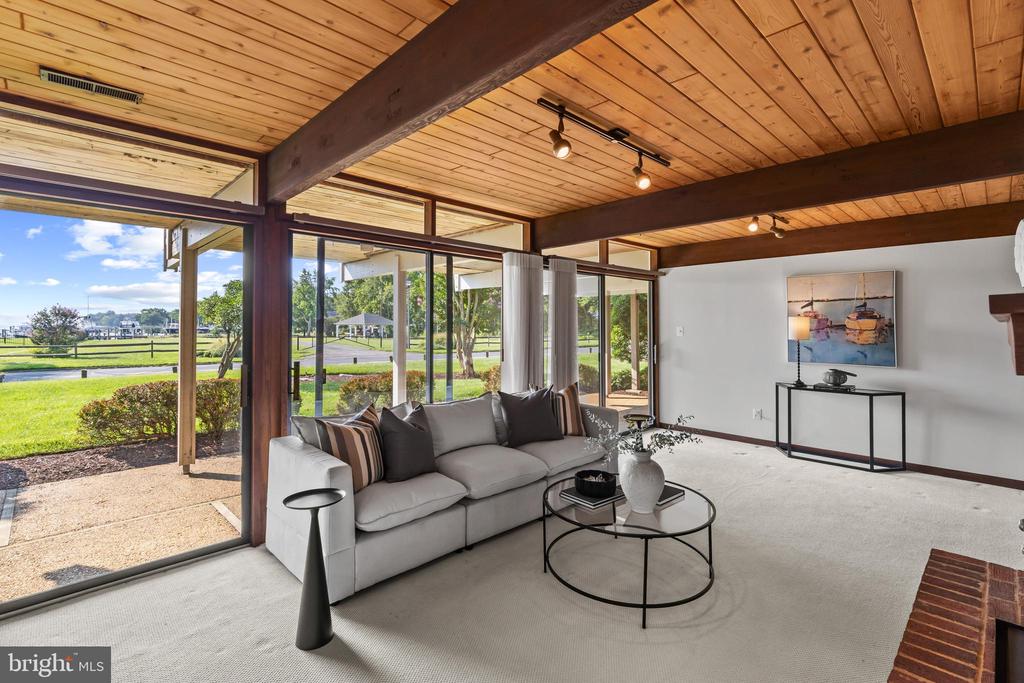 FISHING CREEK WATER VIEWS | 1527 GORDON COVE DRIVE