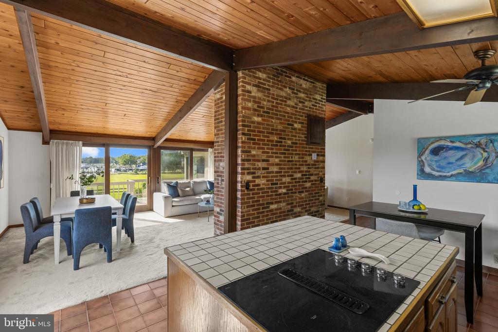 FISHING CREEK WATER VIEWS | 1527 GORDON COVE DRIVE