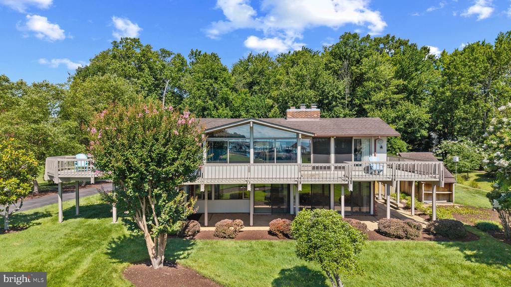 FISHING CREEK WATER VIEWS | 1527 GORDON COVE DRIVE