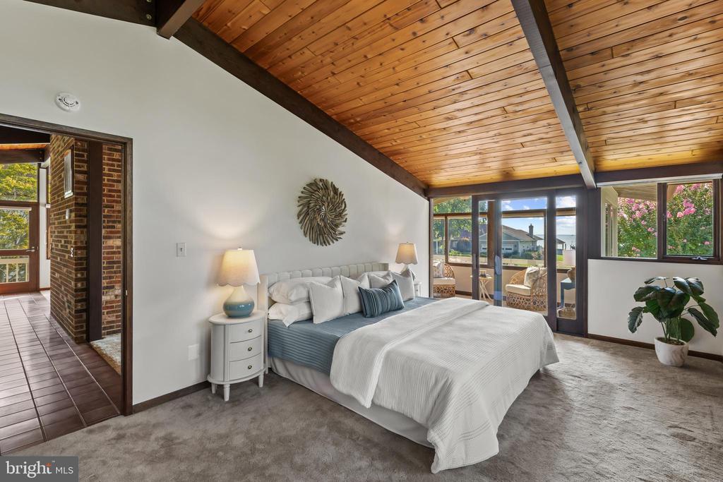 FISHING CREEK WATER VIEWS | 1527 GORDON COVE DRIVE