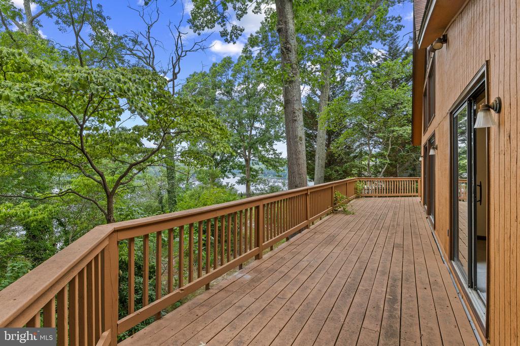 ANNAPOLIS WATERFRONT | 783 SONNE DRIVE