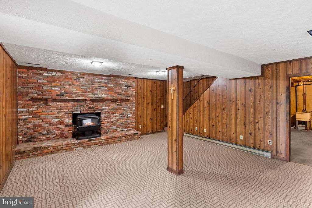 ANNAPOLIS WATERFRONT | 783 SONNE DRIVE