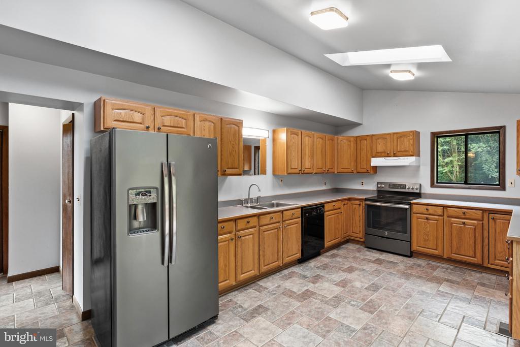 ANNAPOLIS WATERFRONT | 783 SONNE DRIVE