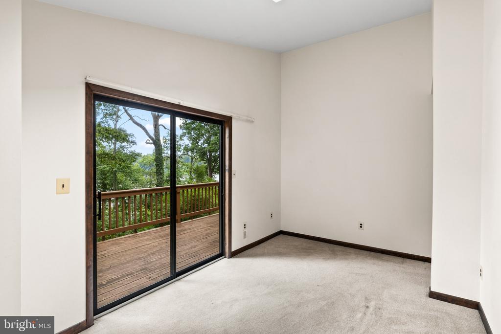ANNAPOLIS WATERFRONT | 783 SONNE DRIVE