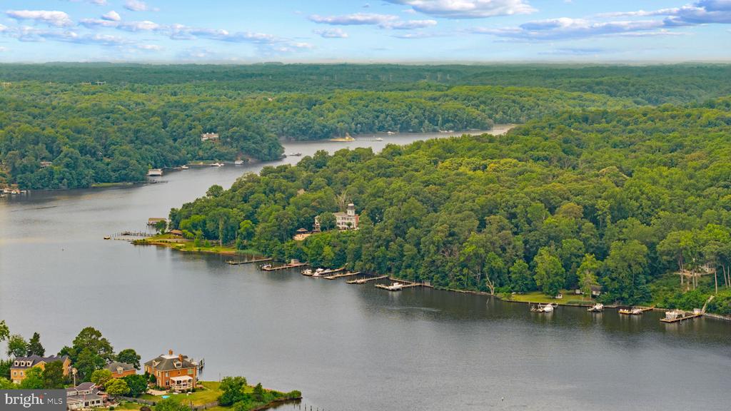 ANNAPOLIS WATERFRONT | 783 SONNE DRIVE