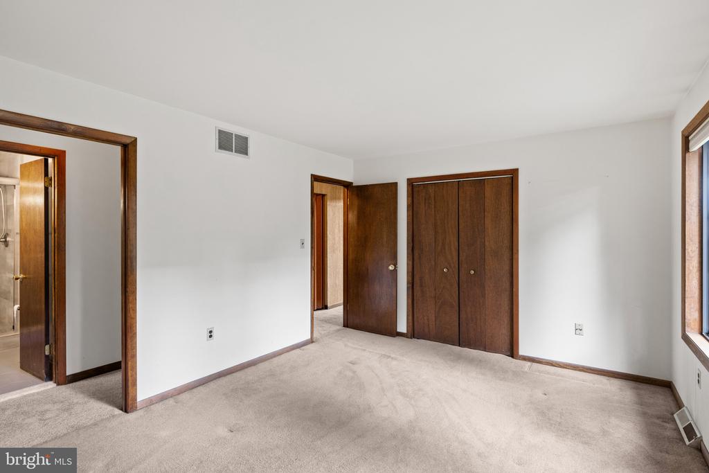 ANNAPOLIS WATERFRONT | 783 SONNE DRIVE