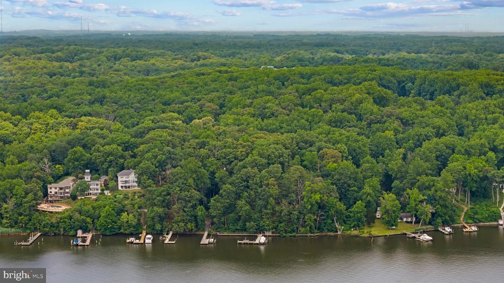 ANNAPOLIS WATERFRONT | 783 SONNE DRIVE
