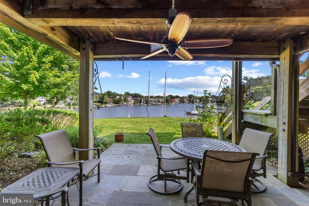 SPA CREEK EASTPORT CONDOo | 1 PRESIDENT POINT DRIVE Unit: A1