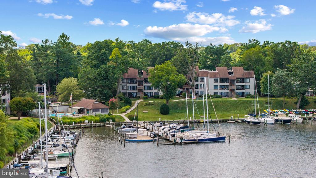 SPA CREEK EASTPORT CONDOo | 1 PRESIDENT POINT DRIVE Unit: A1