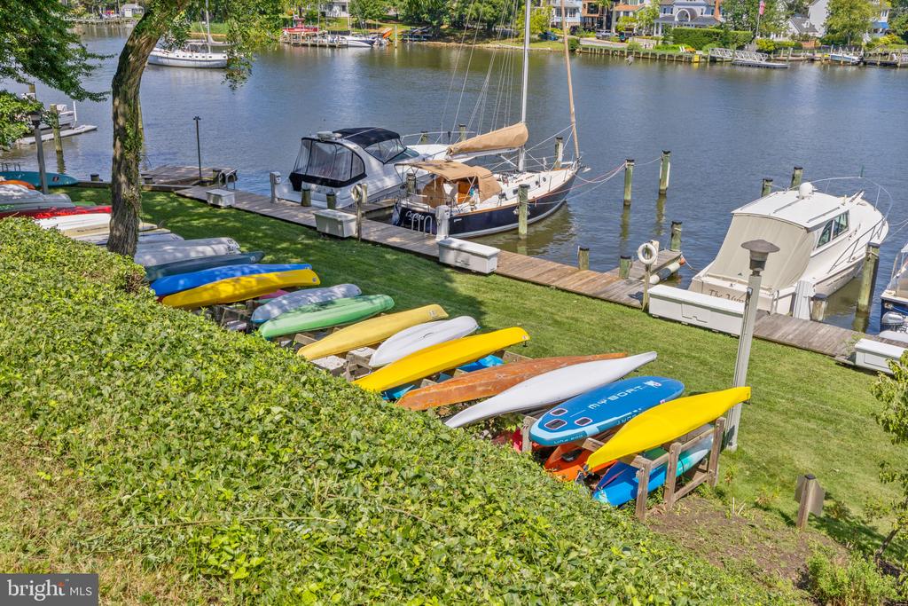 SPA CREEK EASTPORT CONDOo | 1 PRESIDENT POINT DRIVE Unit: A1