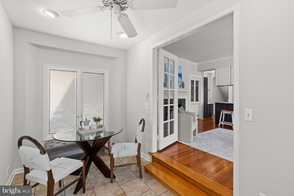 DOWNTOWN ANNAPOLIS LIVING | 16 DEAN STREET