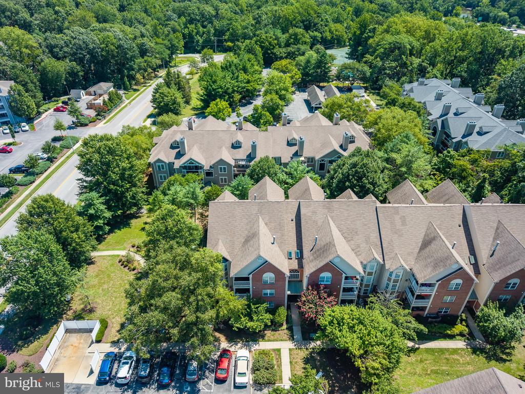ANNAPOLIS CONDO | 607 ADMIRAL DRIVE Unit: 101