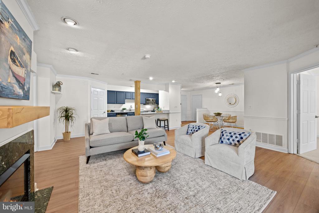 ANNAPOLIS CONDO | 607 ADMIRAL DRIVE Unit: 101