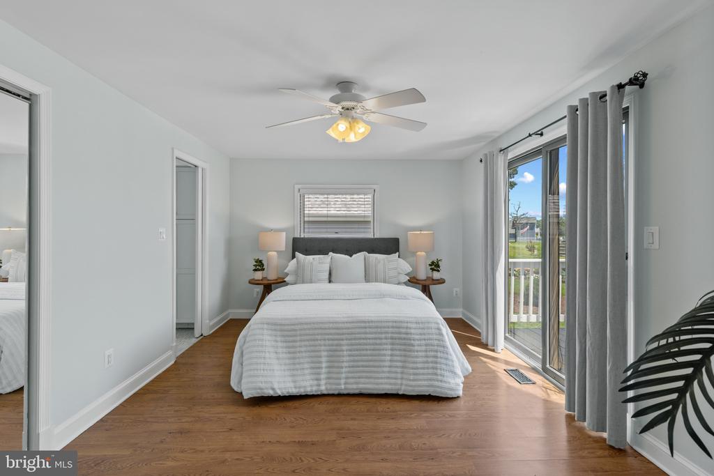 ARNOLD WATERFRONT | 971 FOREST DRIVE