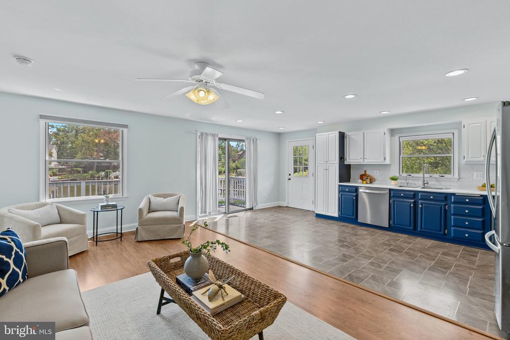 ARNOLD WATERFRONT | 971 FOREST DRIVE