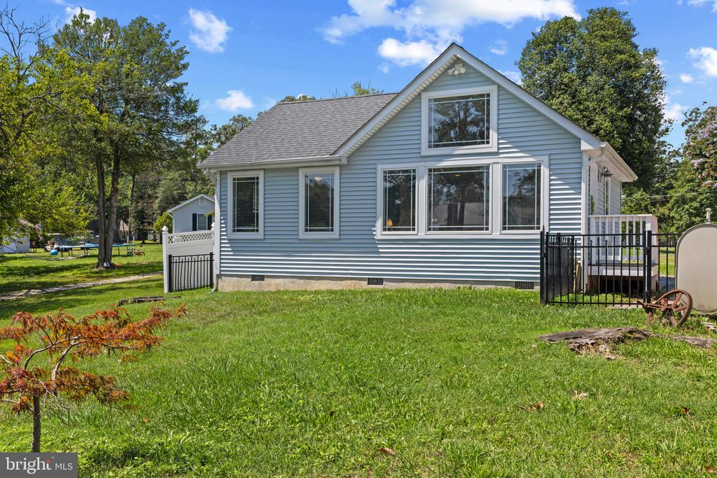 ARNOLD WATERFRONT | 971 FOREST DRIVE