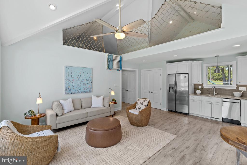 ARNOLD WATERFRONT | 971 FOREST DRIVE