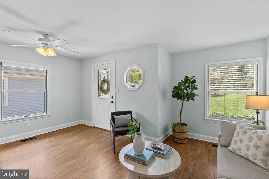 ARNOLD WATERFRONT | 971 FOREST DRIVE