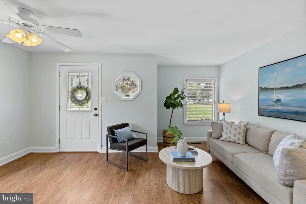 ARNOLD WATERFRONT | 971 FOREST DRIVE