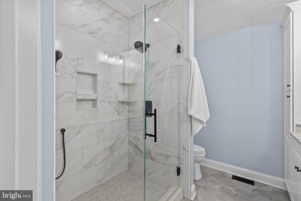 SOUTH RIVER WATERFRONT | 500 SOUTHVIEW DRIVE