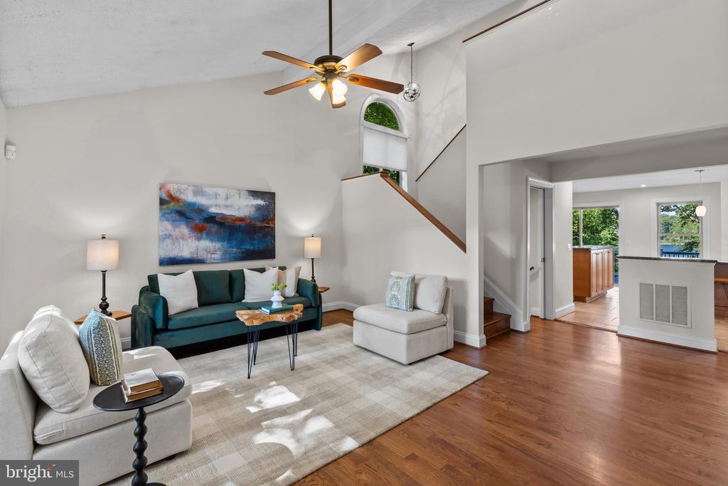 SOUTH RIVER WATERFRONT | 500 SOUTHVIEW DRIVE