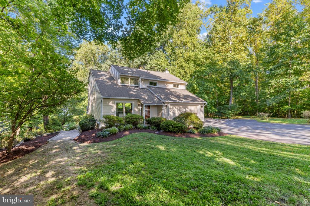 SOUTH RIVER WATERFRONT | 500 SOUTHVIEW DRIVE