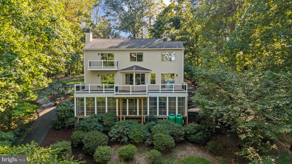 SOUTH RIVER WATERFRONT | 500 SOUTHVIEW DRIVE