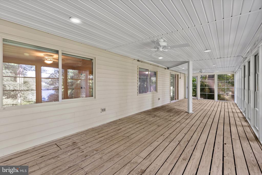 SOUTH RIVER WATERFRONT | 500 SOUTHVIEW DRIVE