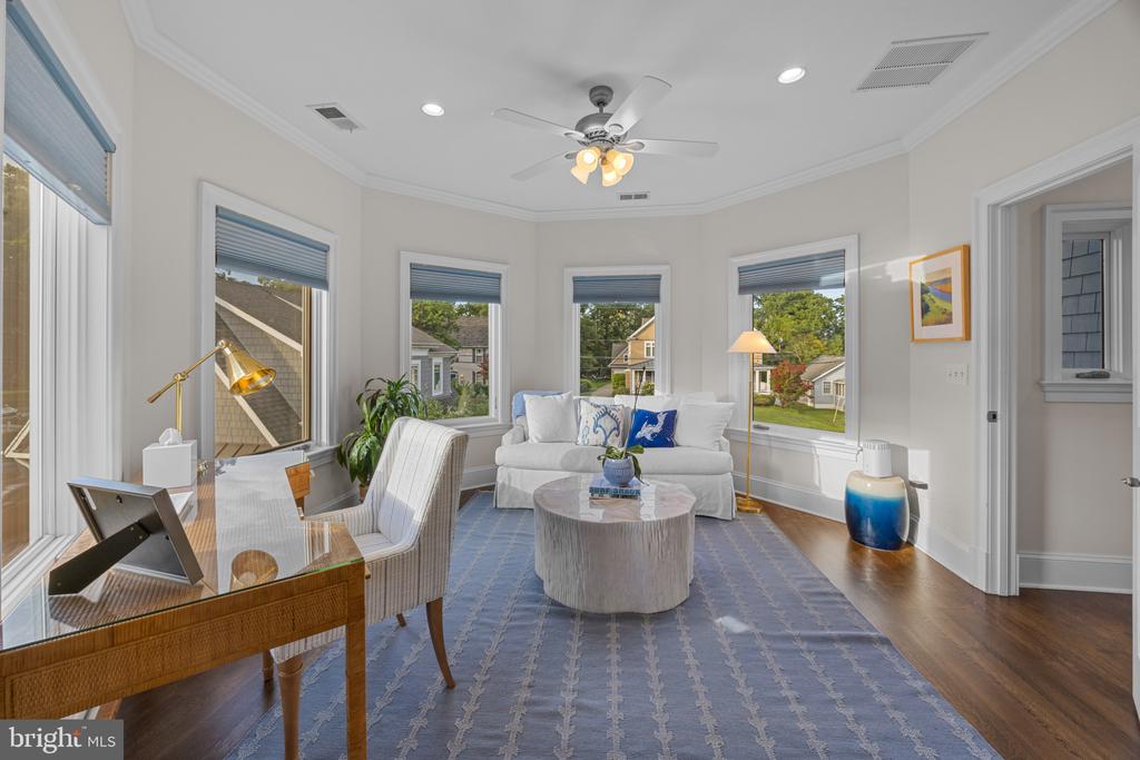 LUXURY BAY RIDGE WATERFRONT | 14 E LAKE DRIVE