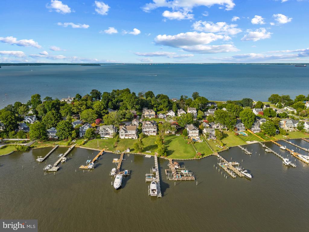 LUXURY BAY RIDGE WATERFRONT | 14 E LAKE DRIVE