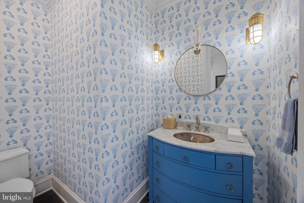 LUXURY BAY RIDGE WATERFRONT | 14 E LAKE DRIVE