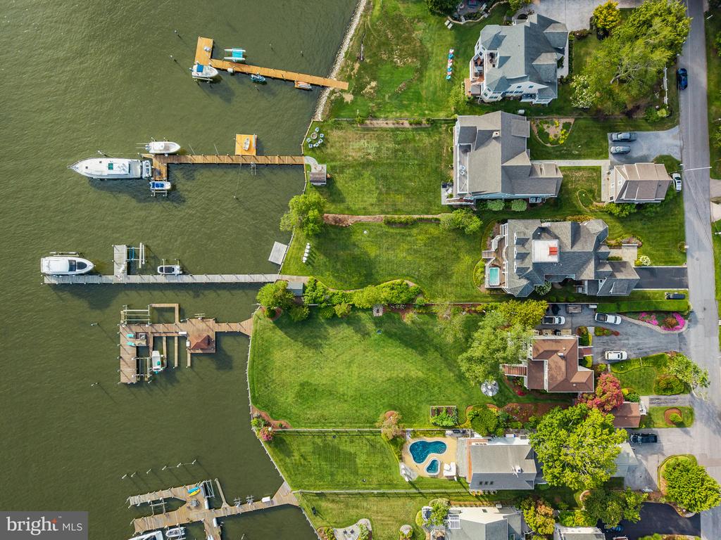 LUXURY BAY RIDGE WATERFRONT | 14 E LAKE DRIVE