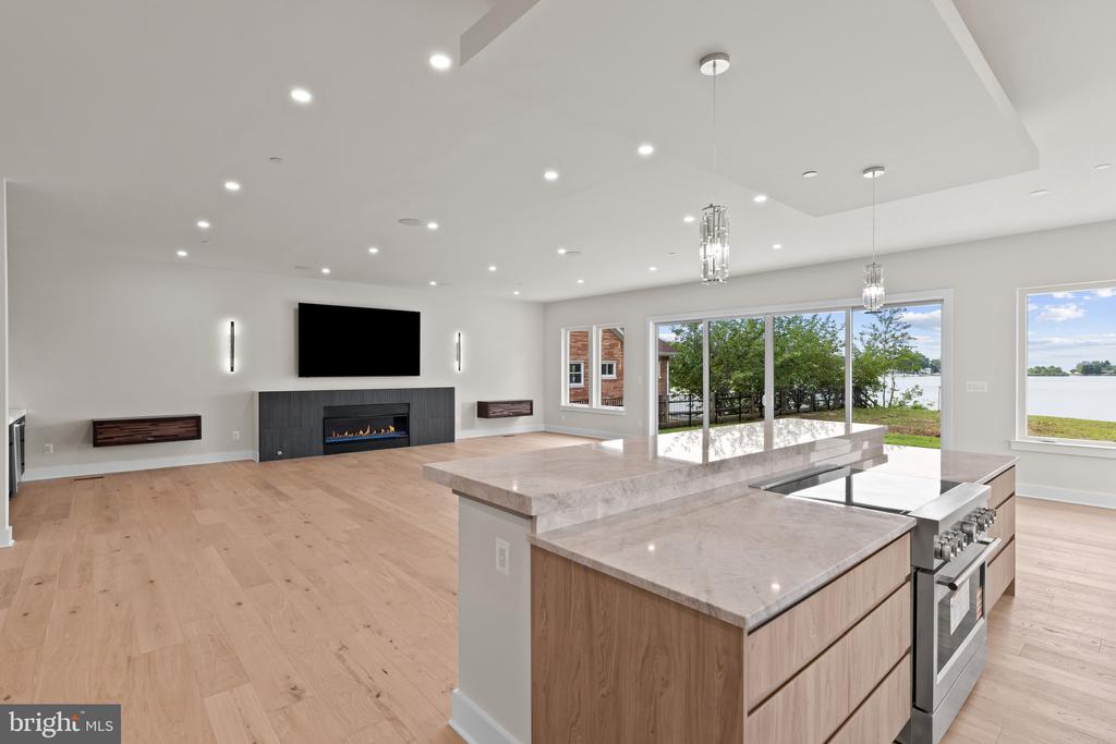 NEW CONSTRUCTION, ANNAPOLIS WATERFRONT HOME | 1100 MAGOTHY CIRCLE