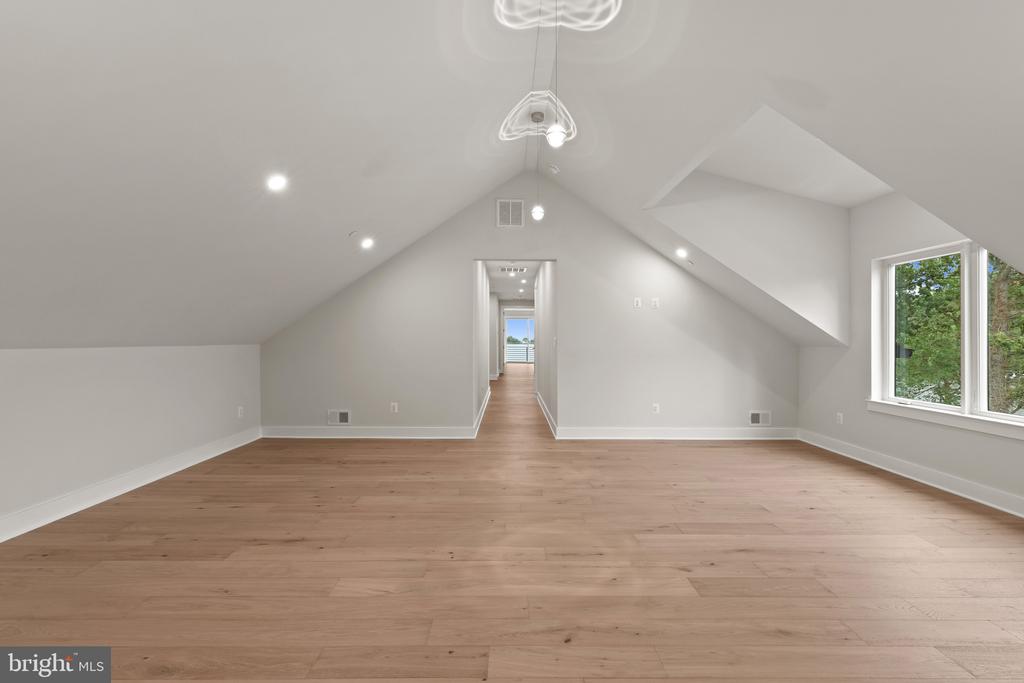 1100 MAGOTHY CIRCLE
