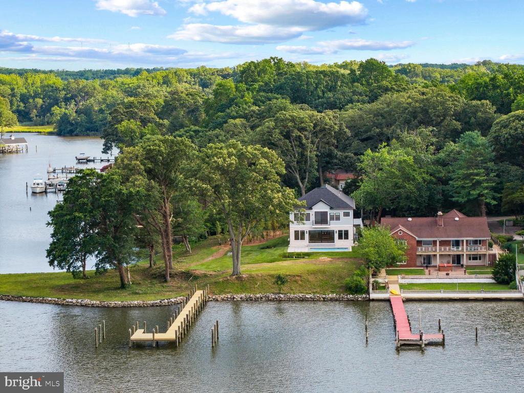NEW CONSTRUCTION, ANNAPOLIS WATERFRONT HOME | 1100 MAGOTHY CIRCLE
